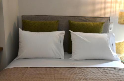 Casa Enetiko Room101