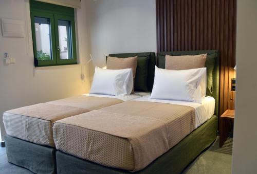 Casa Enetiko Room 103