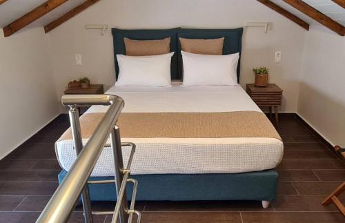 Casa Enetiko Room 201