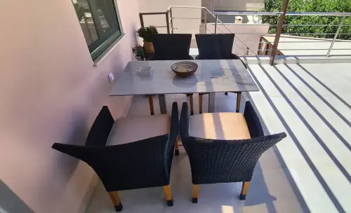 Casa Enetiko Room 201