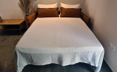 Casa Enetiko Room 201